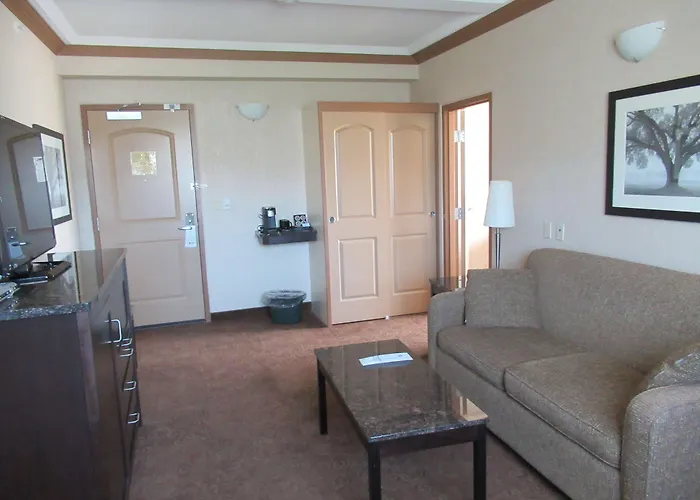 Best Western Plus Kamloops Hotel