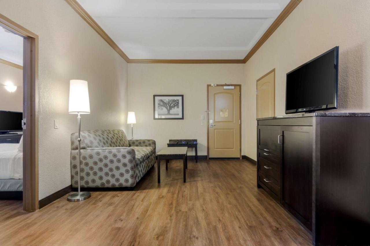 Western Hotel Kamloops
