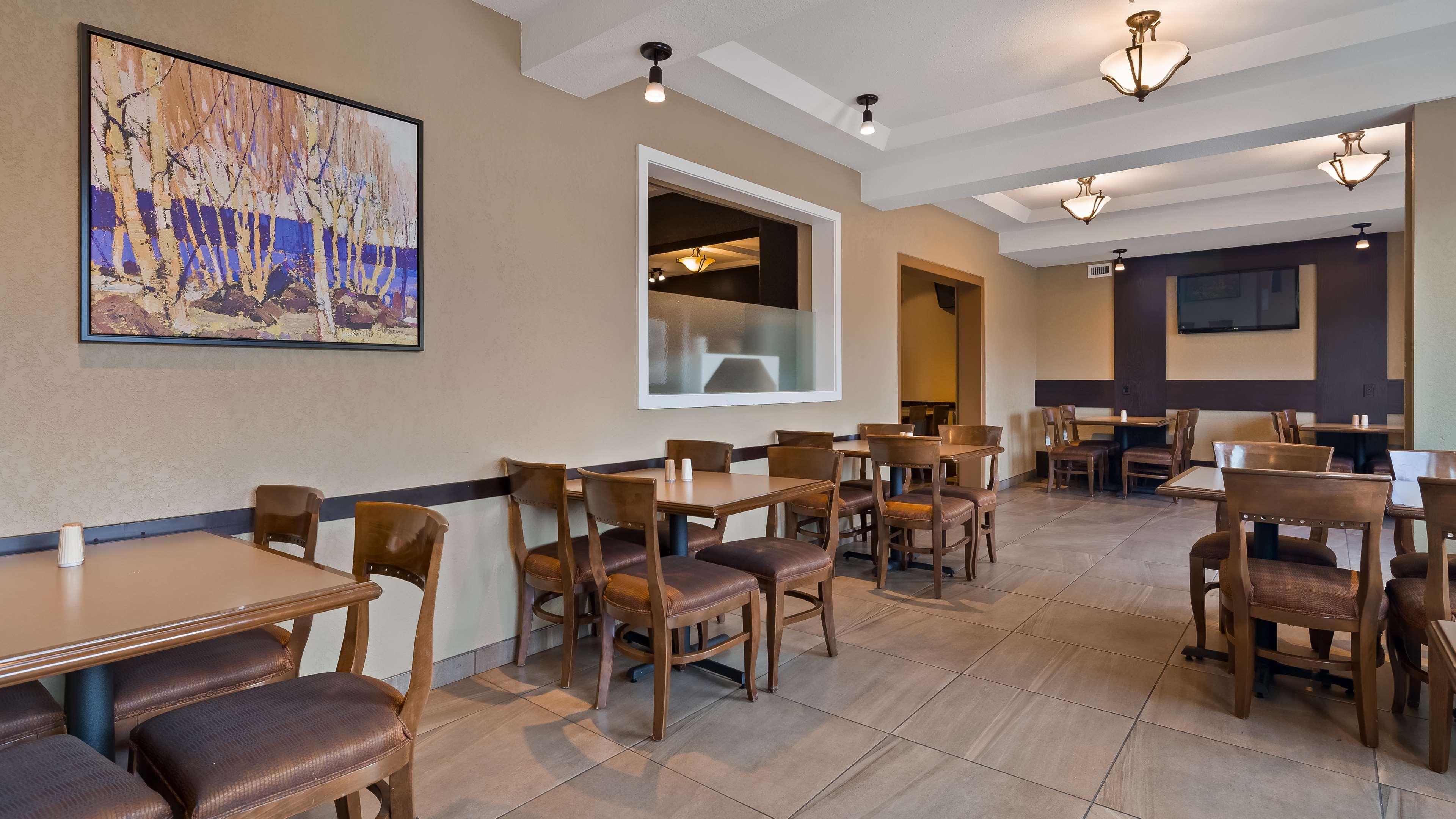 Western Hotel 2*