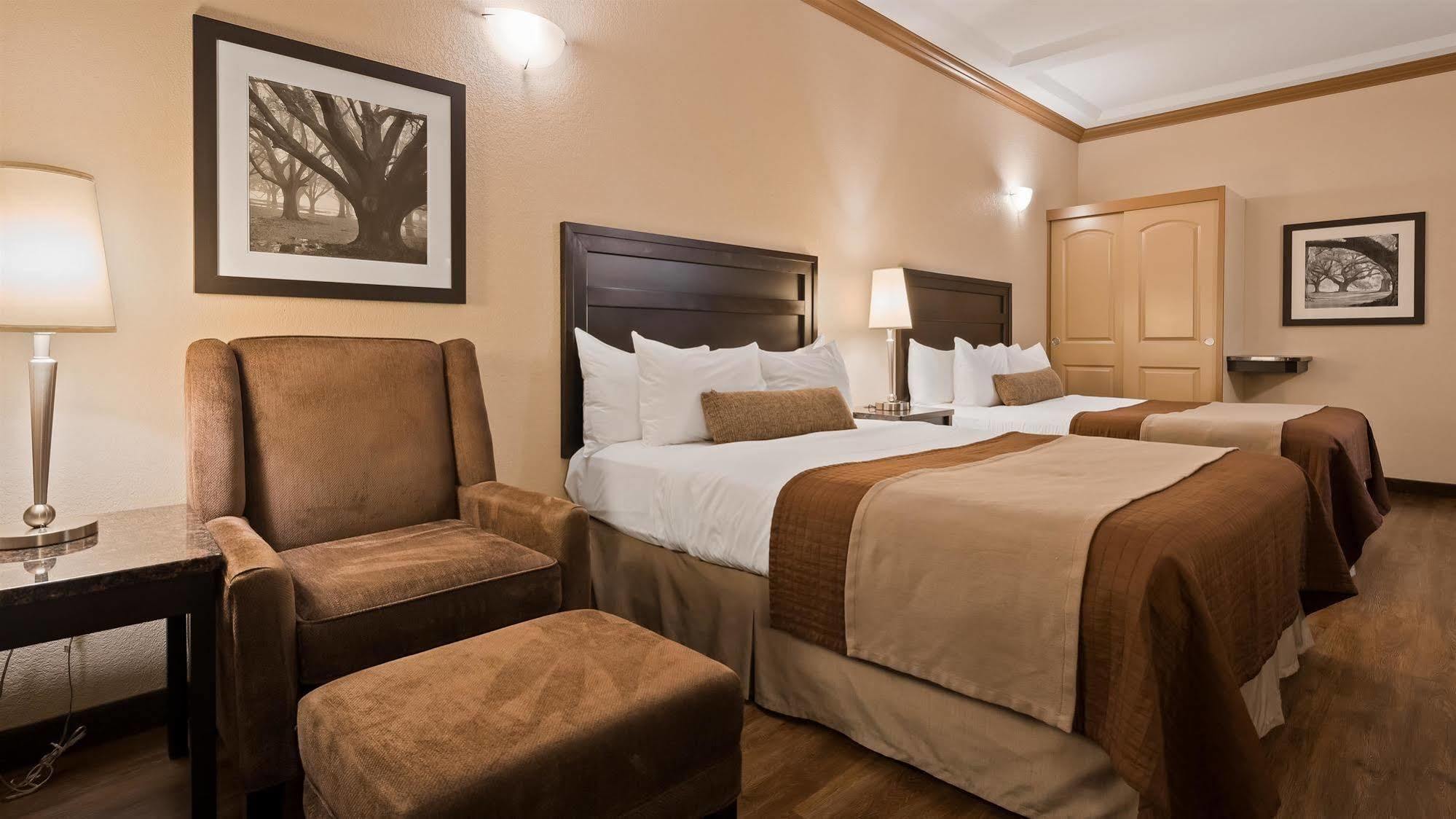 Western Hotel Kamloops